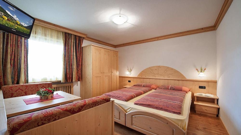 Hotel Champagne Λιβίνιο Εξωτερικό φωτογραφία
