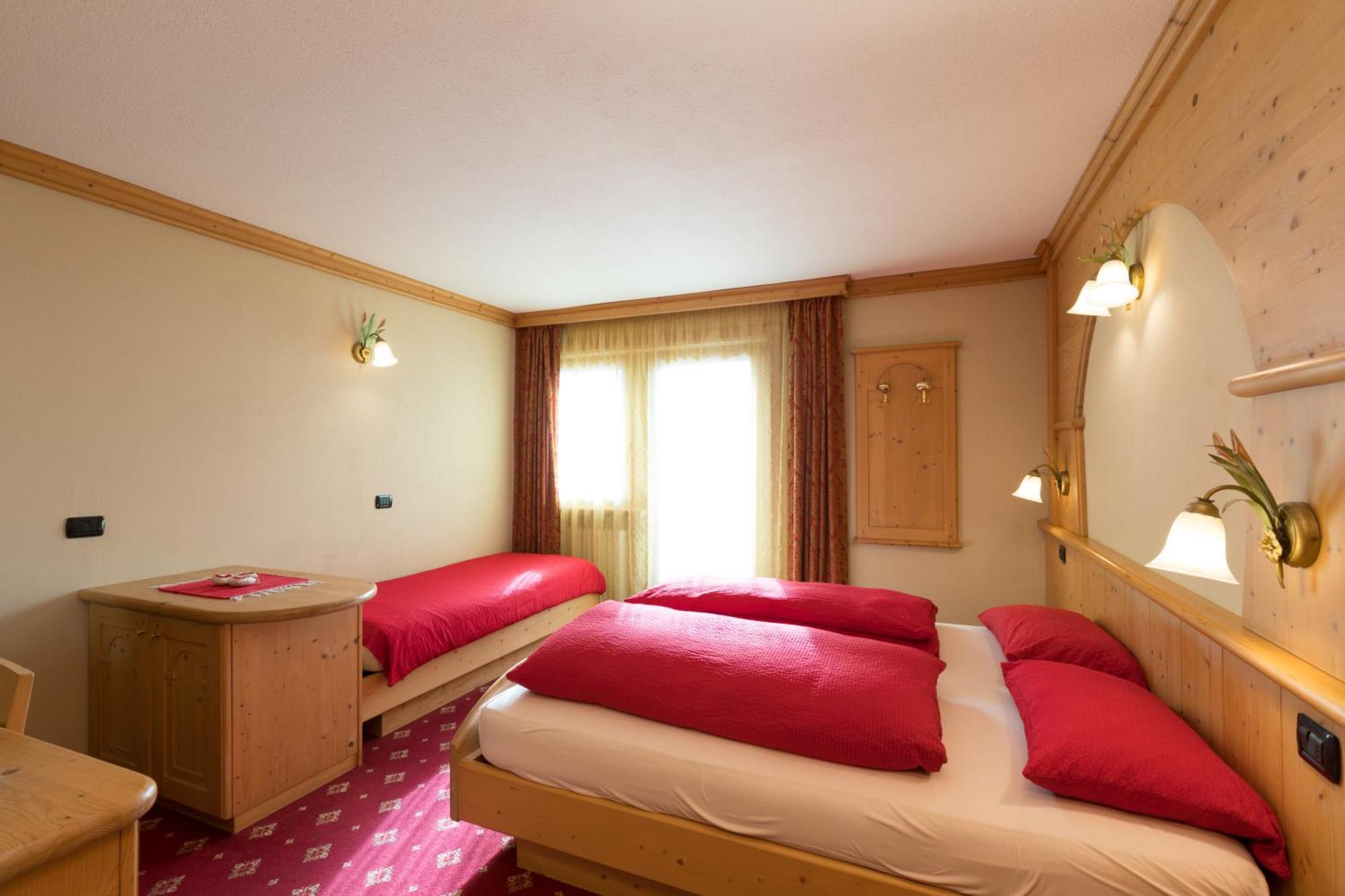 Hotel Champagne Λιβίνιο Εξωτερικό φωτογραφία